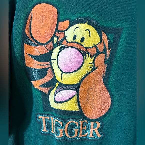 Vintage Disney Catalog Tigger Green Sweatshirt Size Medium MADE IN USA - Picture 3 of 9